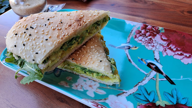 Deka - Hospitality and gastronomy