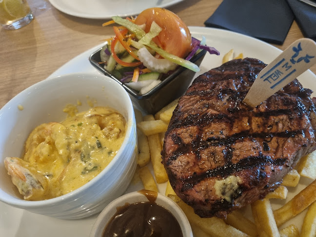 1 Wandal Rd, Rockhampton City QLD 4700