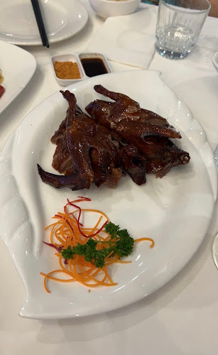 Sundale, level 1/2 Como Cres, Southport QLD 4215