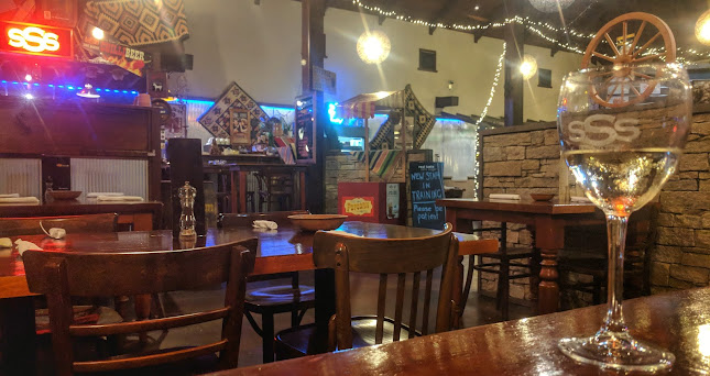 Comentarii opinii despre sSs BBQ Barns Bar N’ Grill