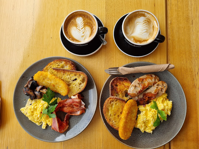 Comentarii opinii despre King Tide Cafe