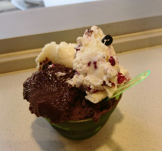 Comentarii opinii despre Krispy Kreme James Place