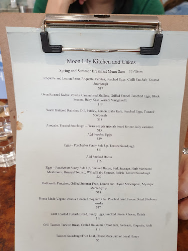 Opinii despre Moon Lily Kitchen and Cakes în Beaconsfield - Hospitality and gastronomy