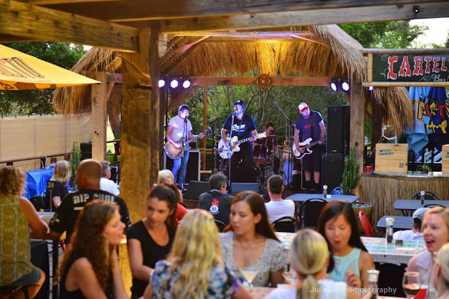 Flow Bar - Hospitality and gastronomy