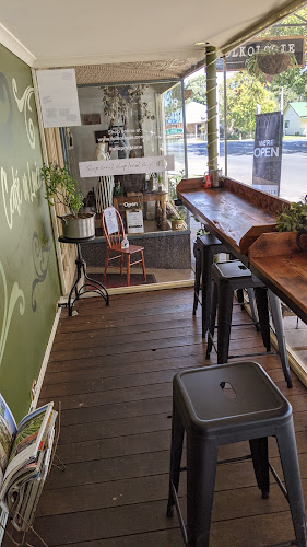 Comentarii opinii despre Cafe On Louee