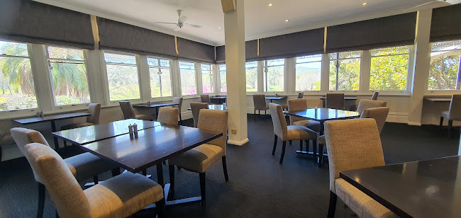 Hickory's Restaurant & Bar - Hospitality and gastronomy