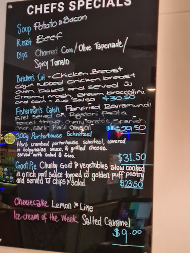 Opinii despre Old Noarlunga Hotel în Old Noarlunga - Hospitality and gastronomy