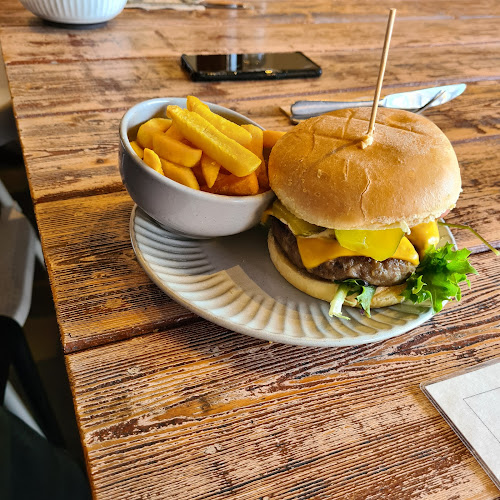 Opinii despre Cafe Lava în Warrnambool - Hospitality and gastronomy