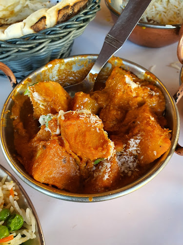 Shiraaz Indian Restaurant - Hospitality and gastronomy