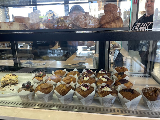 La Vallee Cafe Essendon - Hospitality and gastronomy