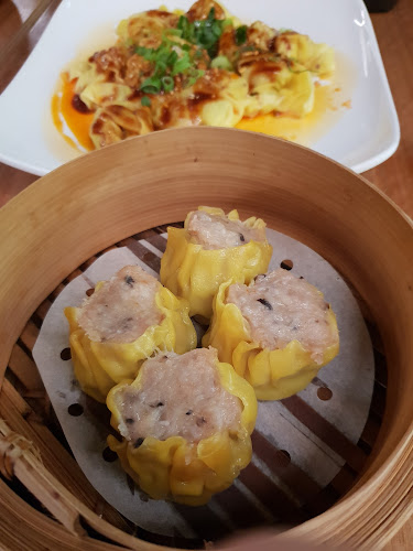 Comentarii opinii despre Authentic Bites Dumpling House