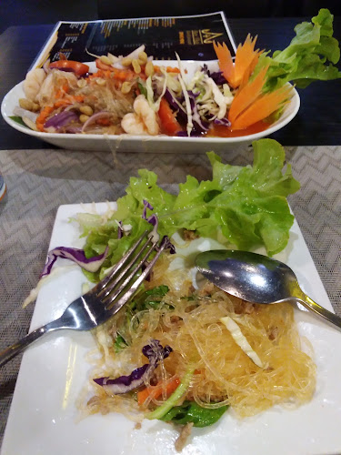 The Brass Bell - Hospitality and gastronomy