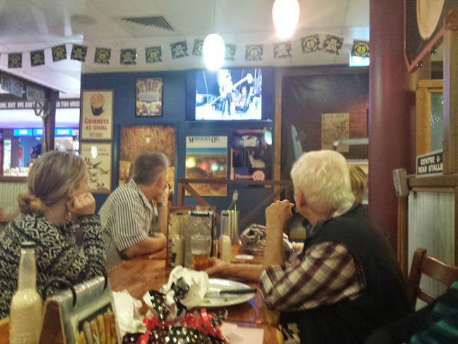 Hog's Breath Cafe Gladstone - Hospitality and gastronomy