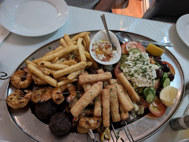 Opinii despre Athenia Restaurant & Bar în Carrara - Hospitality and gastronomy