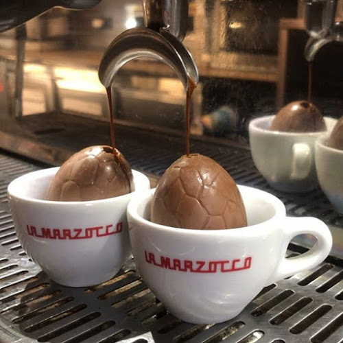 Comentarii opinii despre Peeches Coffee Lounge