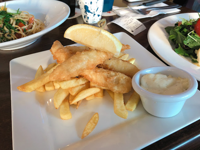 3282 Surfers Paradise Blvd, Surfers Paradise QLD 4217