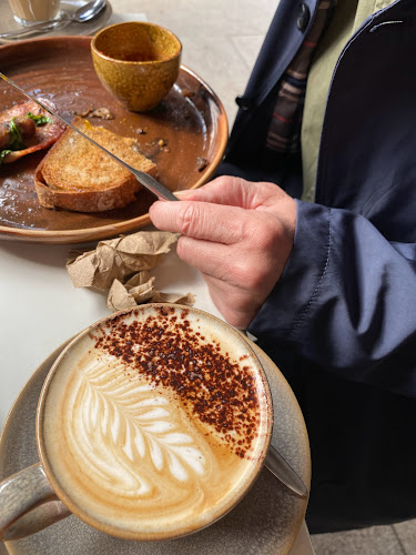 Opinii despre Paperbark Cafe în Melbourne - Hospitality and gastronomy