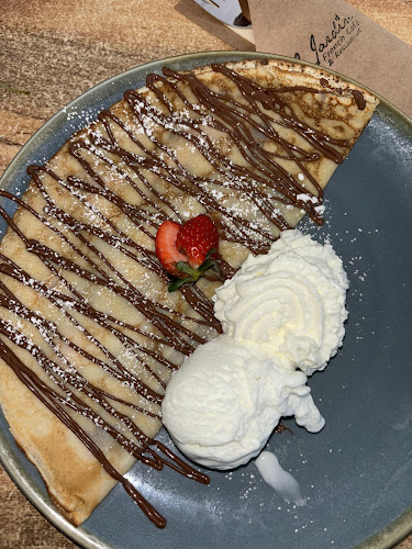 13 Tedder Ave, Main Beach QLD 4217