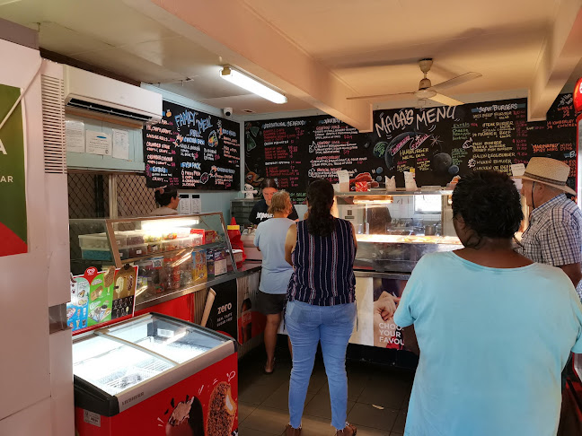 Comentarii opinii despre Maca's Takeaway