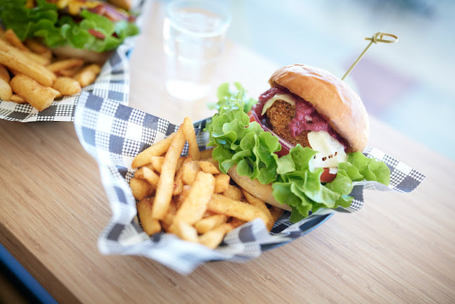 Peachy's Bar - Swan Hill