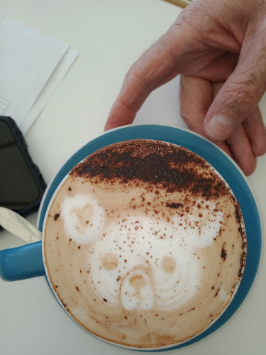 CAFE 4 U - Southport