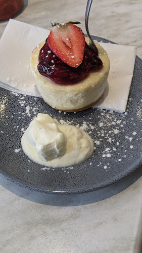 Black Cup Cafe - Hospitality and gastronomy