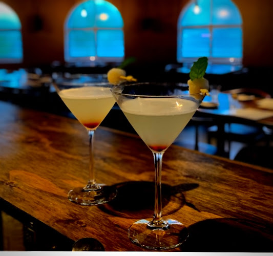 Bistro Lamp (Japanese Fusion+Bar) - Mermaid Beach