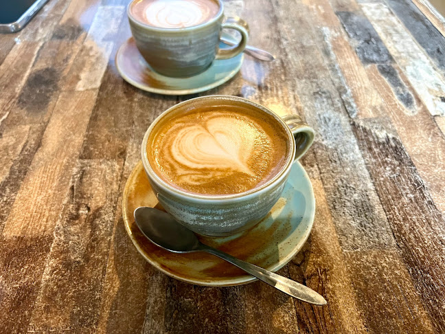 Elemental Cafe - Hospitality and gastronomy