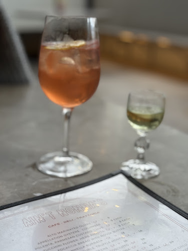 Comentarii opinii despre Ain't Nonna's