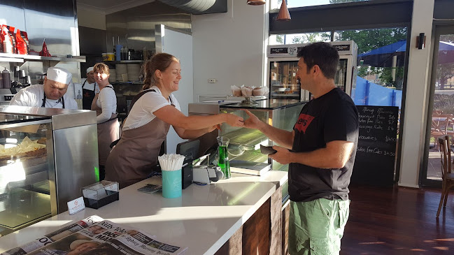 Harvest Cafe & Store - Hospitality and gastronomy