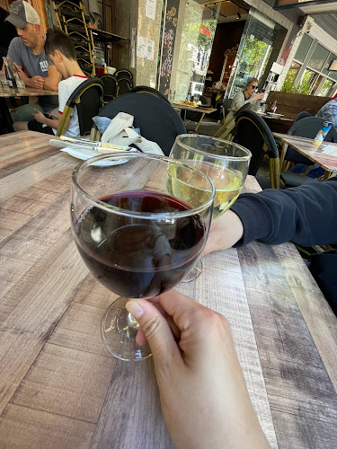 Comentarii opinii despre Café Corretto – Ferrari Restaurant