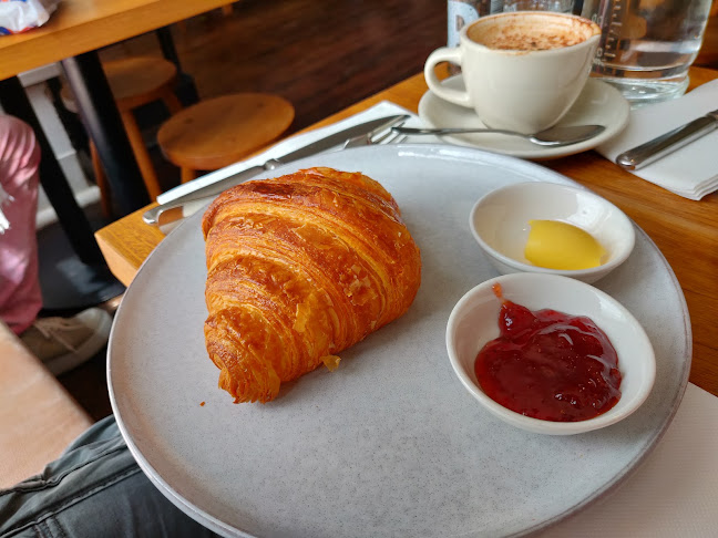 Comentarii opinii despre Good Eddy