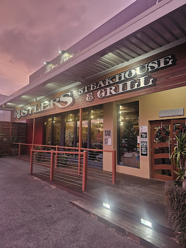Comentarii opinii despre Rustlers Steakhouse & Grill