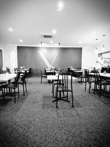 Victoria Hotel Warrnambool - Hospitality and gastronomy