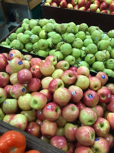 Caloundra Fruit Market - Caloundra
