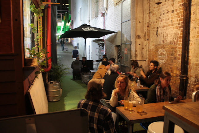 Brew Cafe & Wine Bar