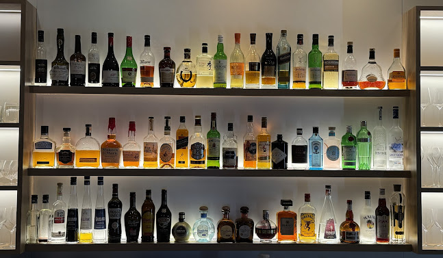 Harbourfront Seafood Restaurant - Hospitality and gastronomy