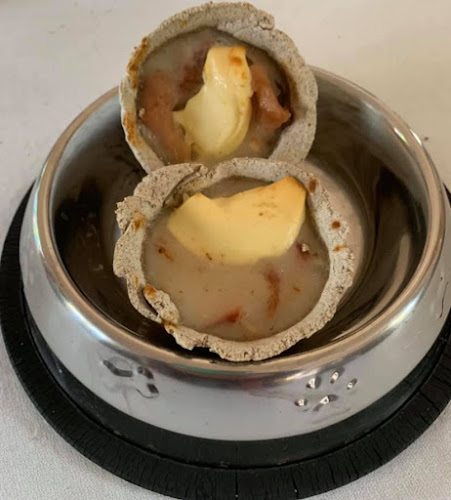 Opinii despre Balanzing Pawz Natural Dog Cafe and Therapies în Ballina - Hospitality and gastronomy