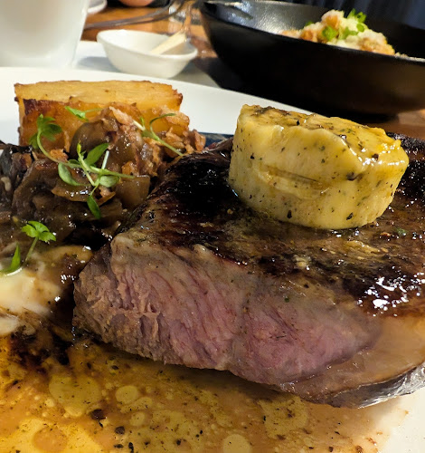 Bistro Selle - Hospitality and gastronomy