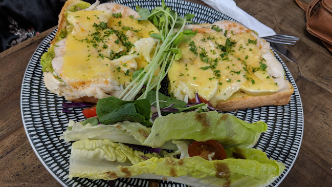 Trader Jacks - Woolner