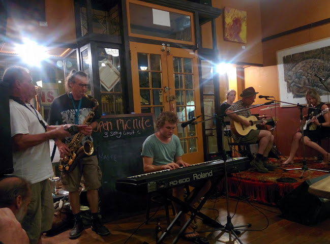 The Naked Bean - South Grafton