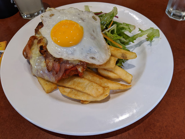The Park Hotel Ballarat - Hospitality and gastronomy