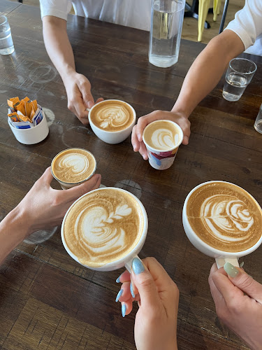 Unit 2/64 Wollongong St, Fyshwick ACT 2609