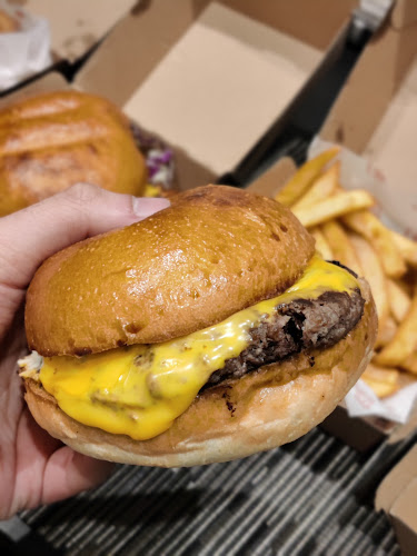 Sideshow Burgers Richmond - Richmond