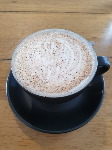 Comentarii opinii despre Bruce's Cafe