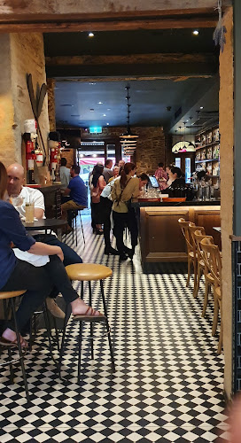 158 Hutt St, Adelaide SA 5000