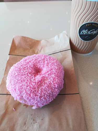 Cnr Pacific Highway &, Glover St, Belmont NSW 2280