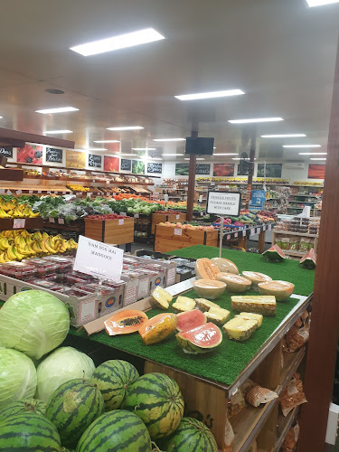 Pakenham Mart - Pakenham