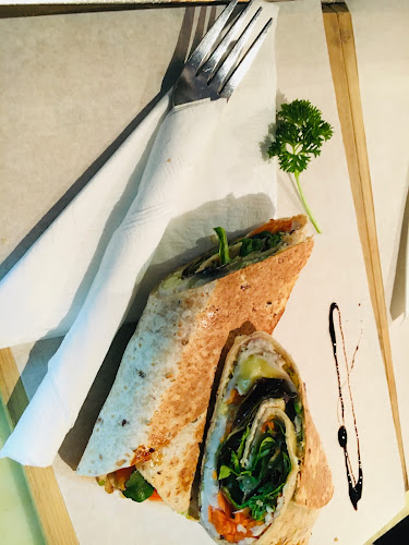 Do Duck Inn Cafe - Hospitality and gastronomy