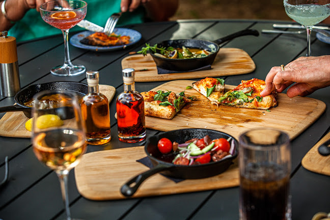 Opinii despre The Oriana Gardens în Orange - Hospitality and gastronomy